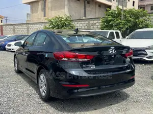 Hyundai Elantra SE 2018 Black