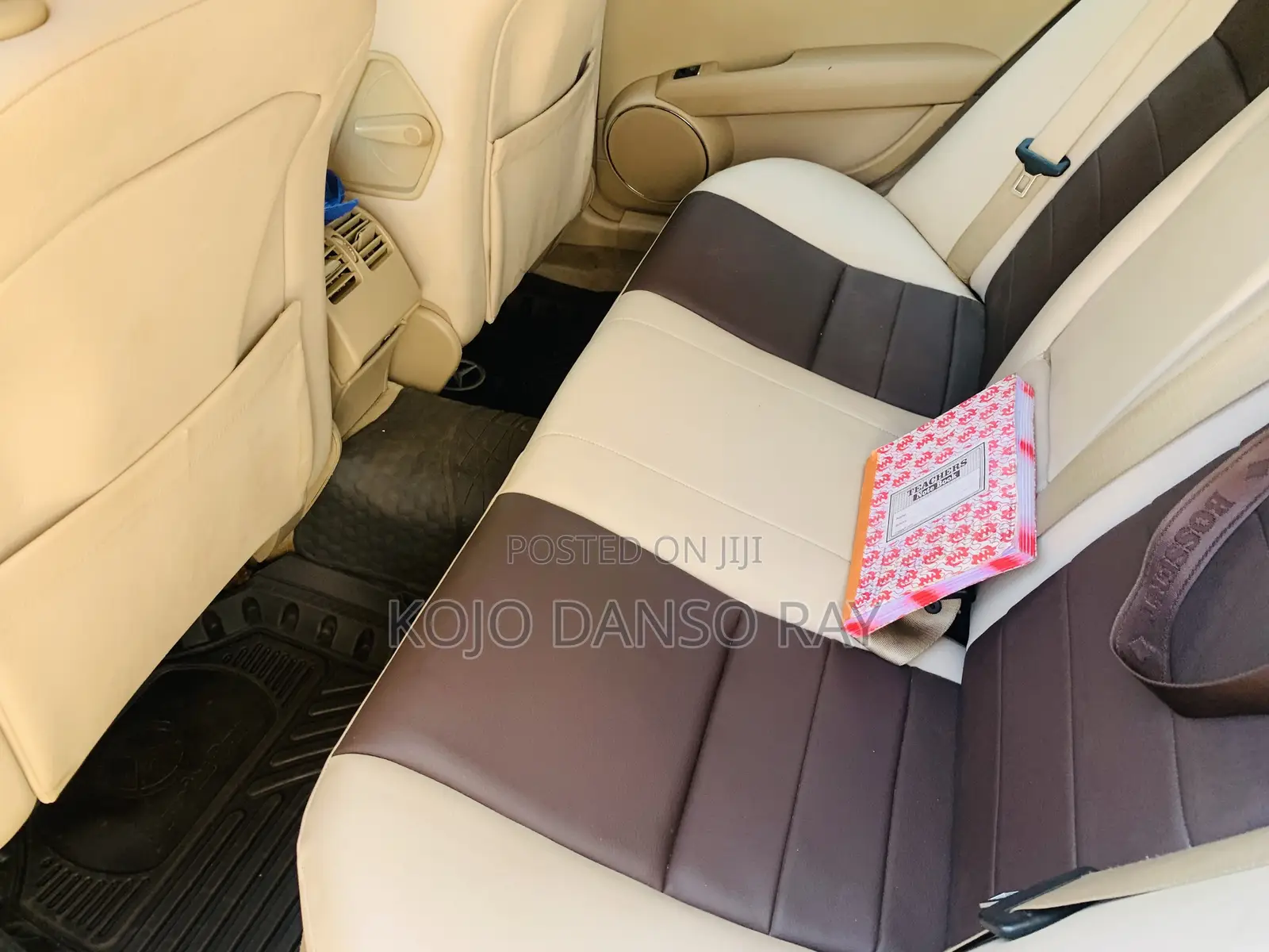 Mercedes-Benz C300 2009 Black
