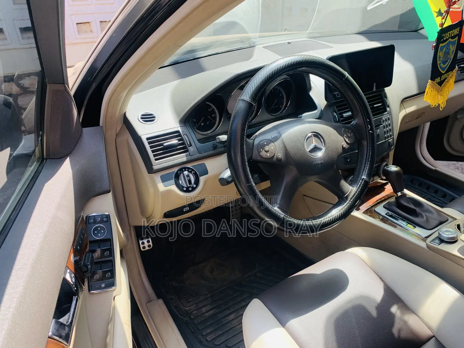 Mercedes-Benz C300 2009 Black