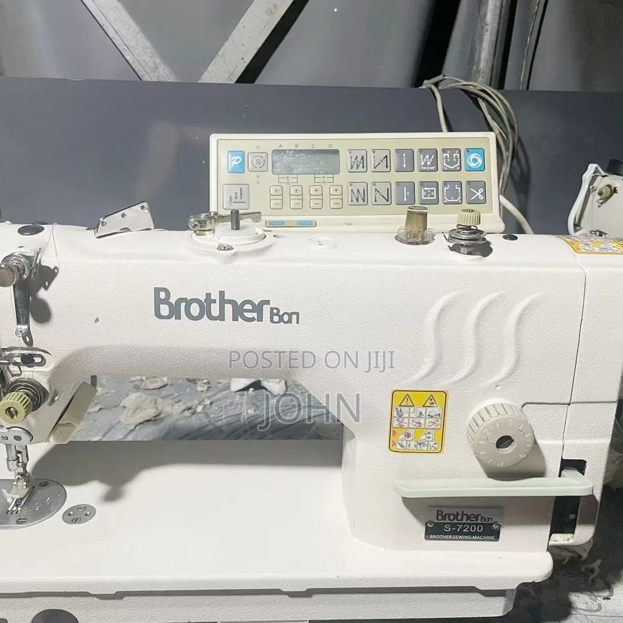 Industrial Sewing Machine