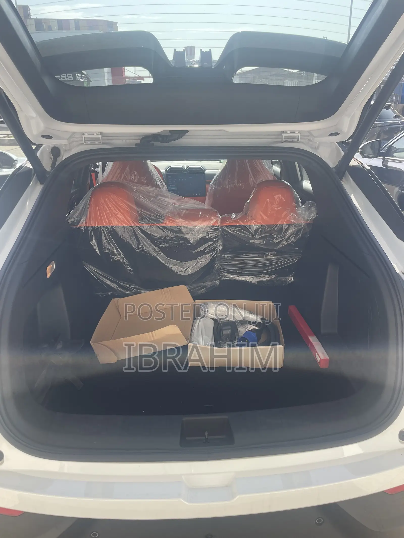 New Dongfeng Rich Chaoneng Edition 2025 White
