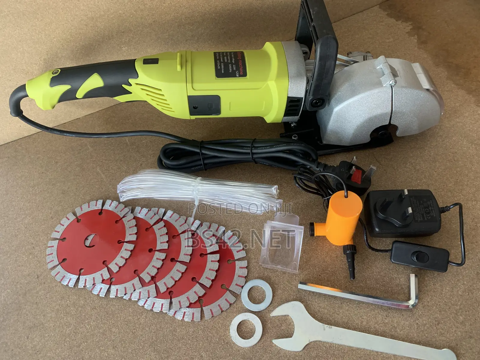 Wall Chaser Machine