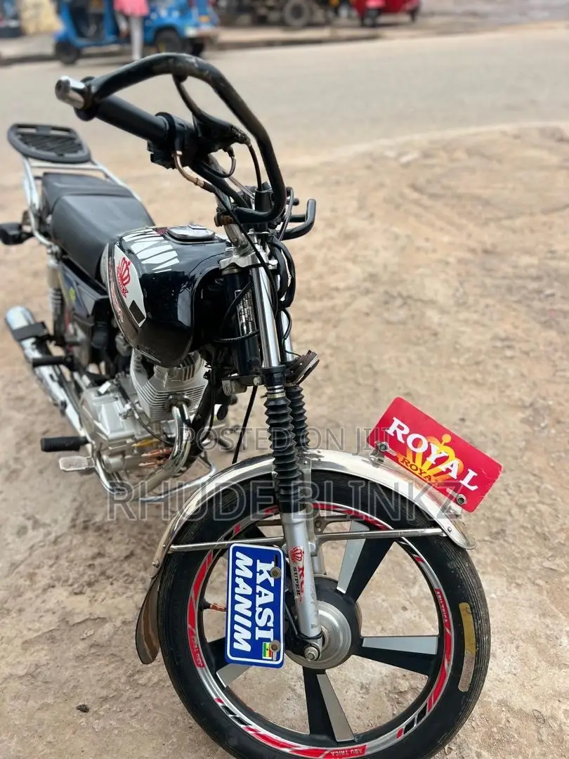 New Royal RY125 2026 Black