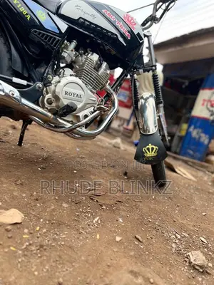New Royal RY125 2026 Black