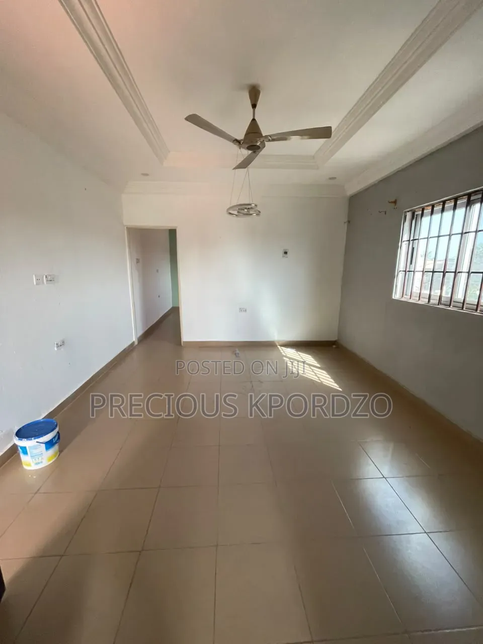 1bdrm Room & Parlour in Lakeside Estate for rent