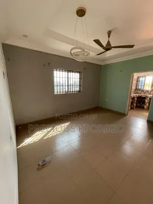 1bdrm Room & Parlour in Lakeside Estate for rent