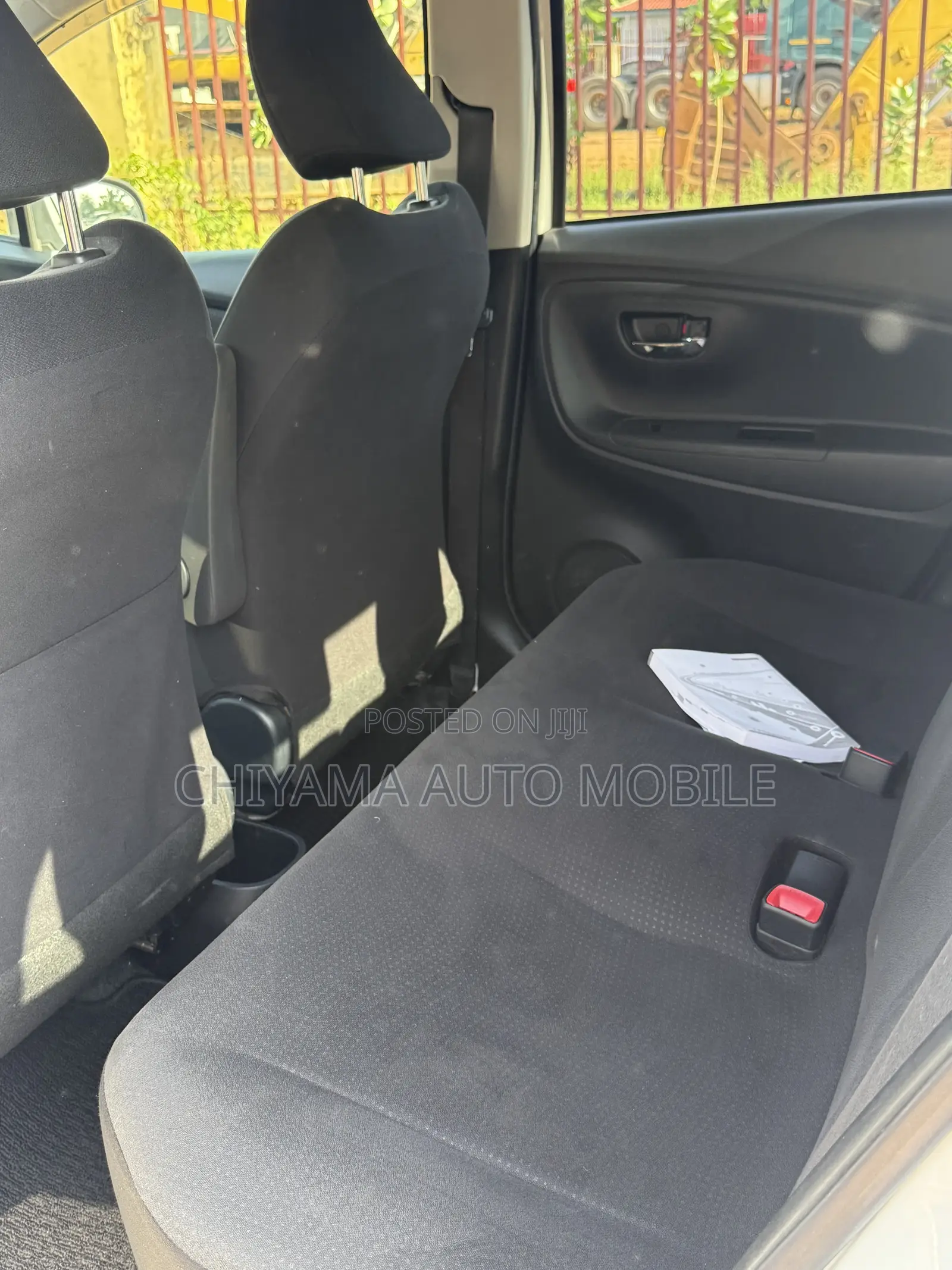 Toyota Vitz 2015 White