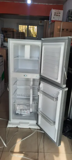 Tamashi Top Freezer Fridge ( 129L)