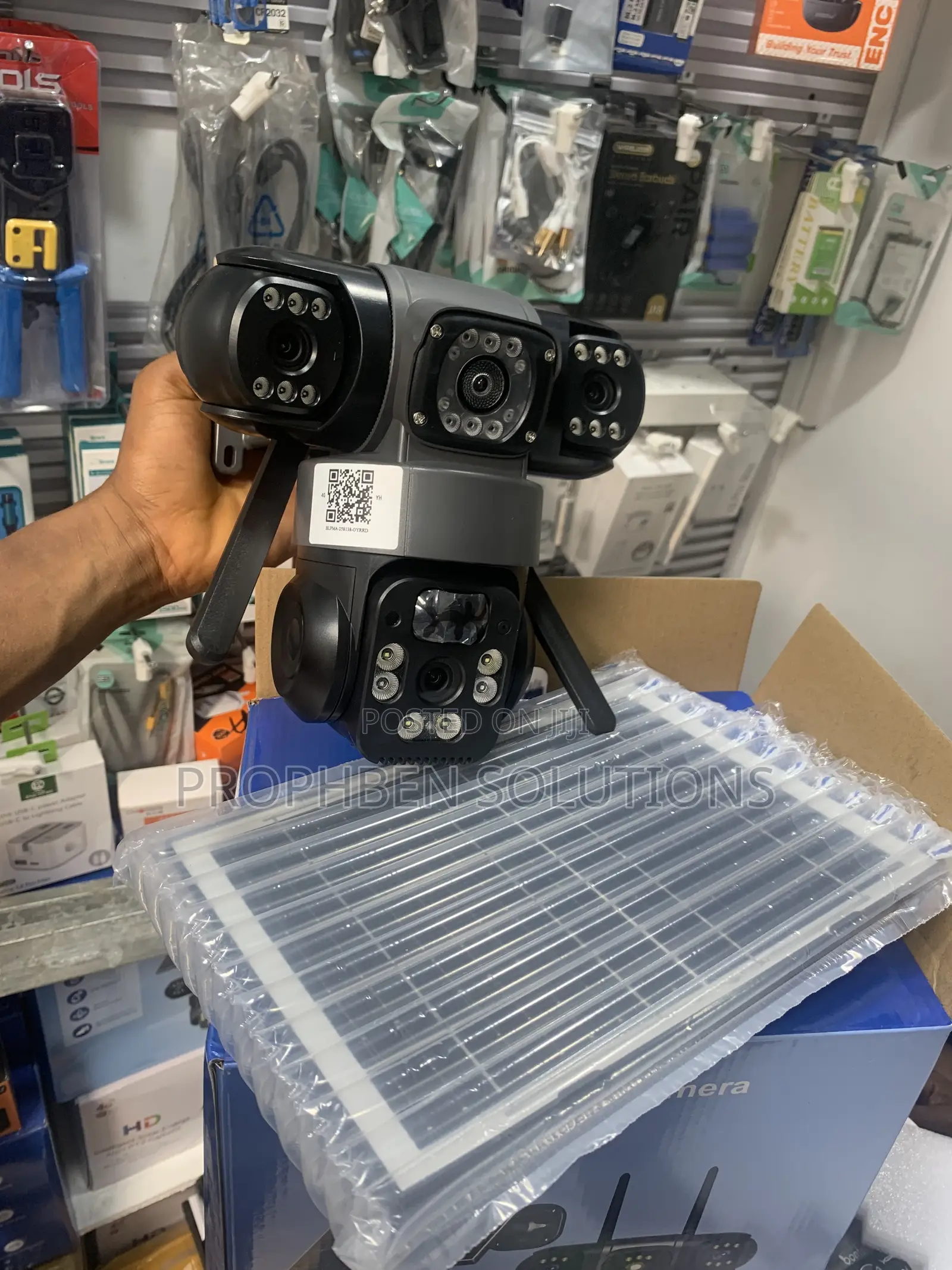Smart IP 4G 3lens Solar CCTV Camera