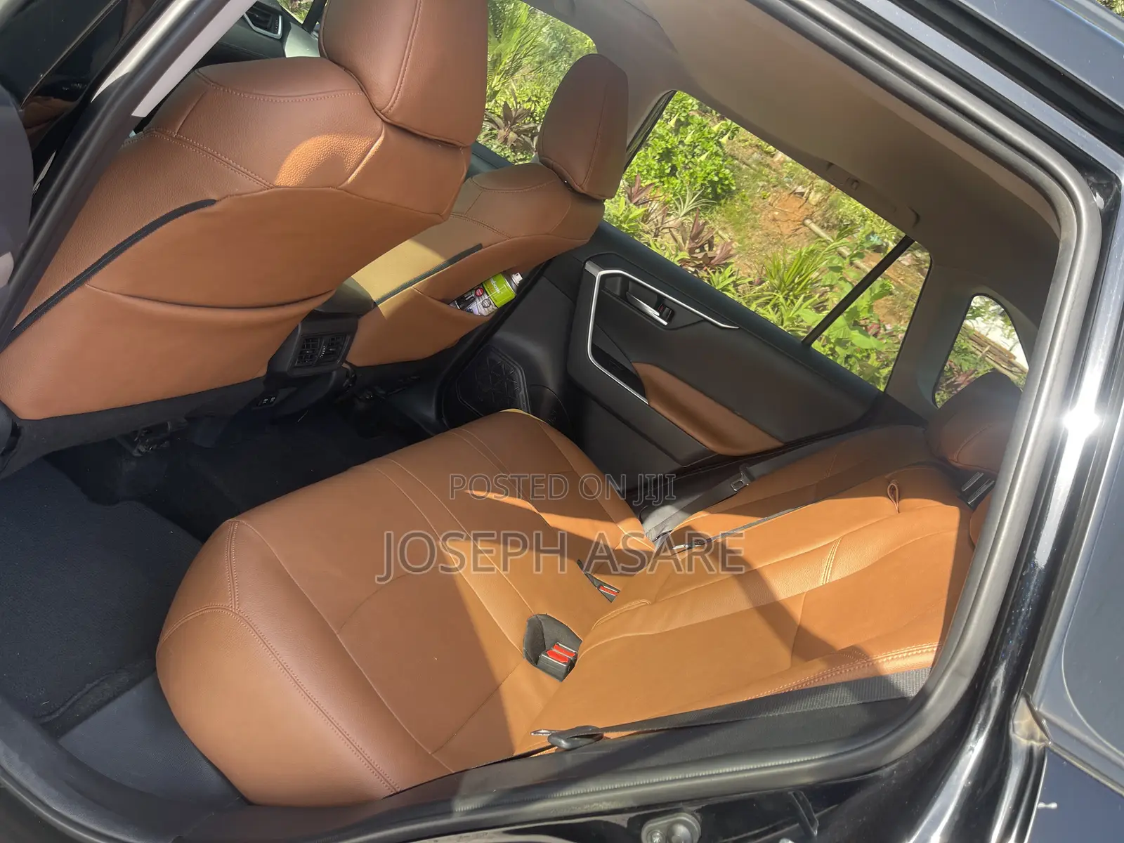 Toyota RAV4 XLE 2022 Black