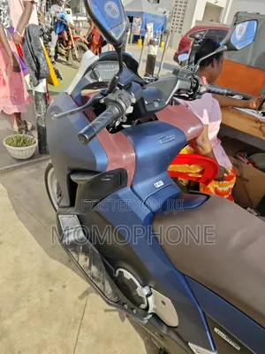Honda 2014 Blue