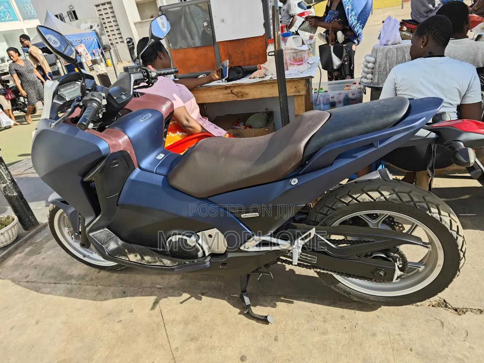 Honda 2014 Blue