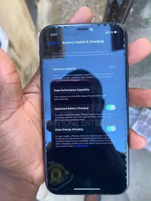 Apple iPhone XR 64 GB Black