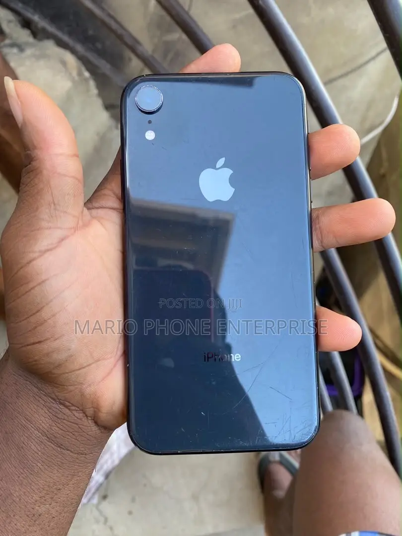 Apple iPhone XR 64 GB Black