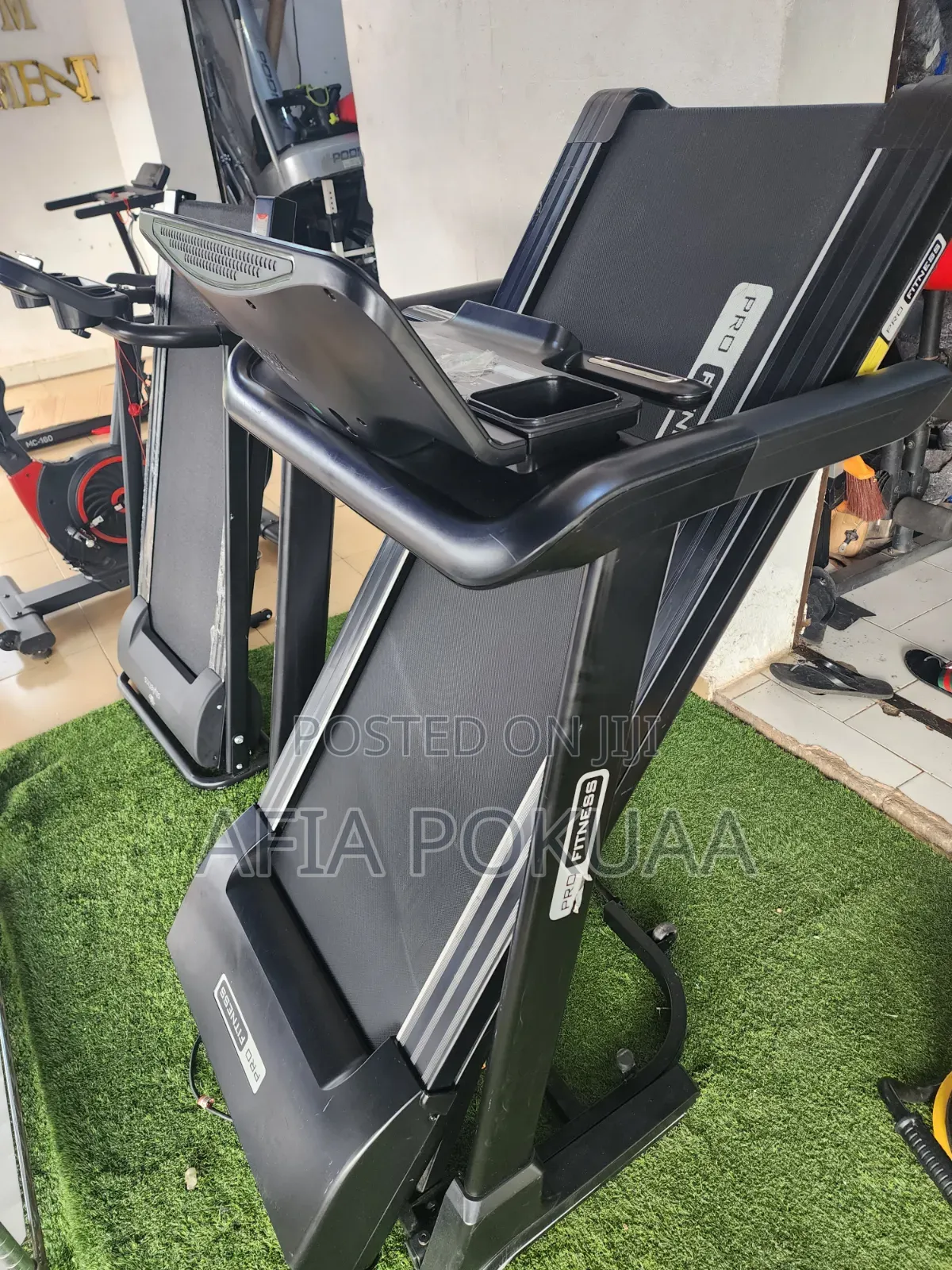 Pro Fitness Treadmill 135kg