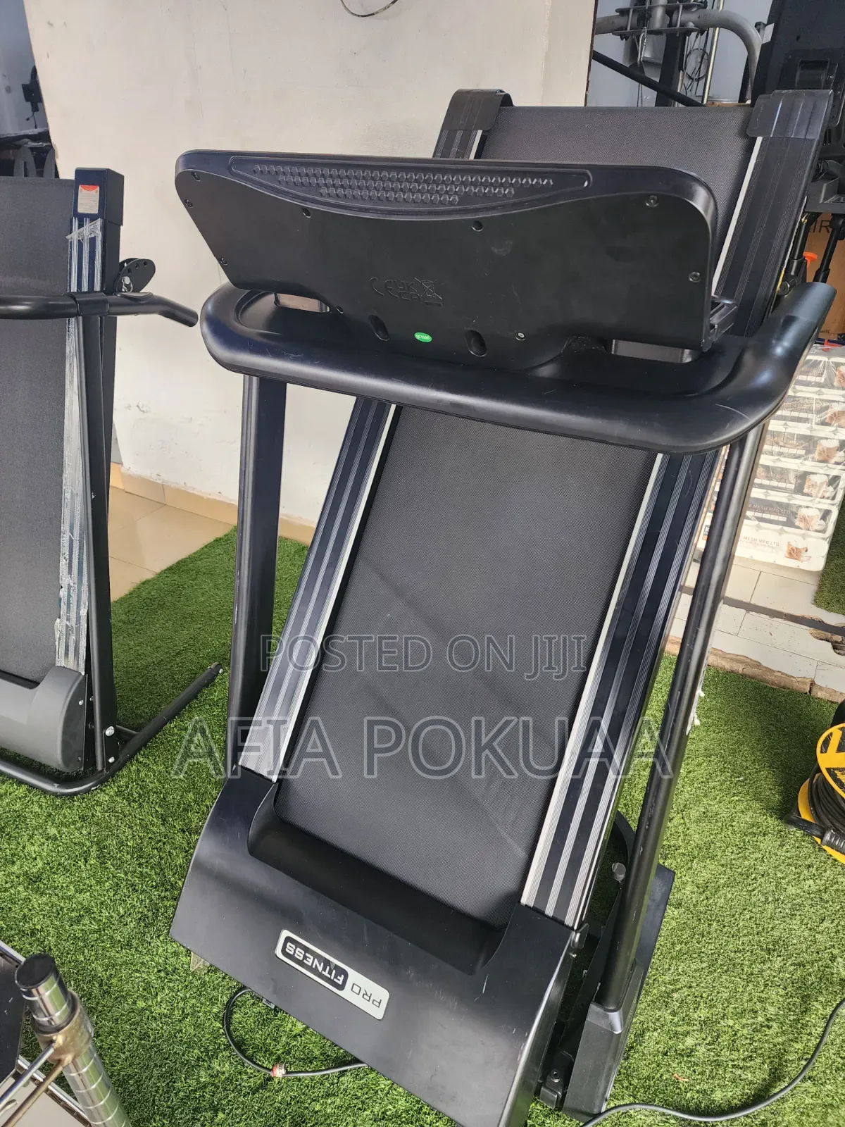 Pro Fitness Treadmill 135kg