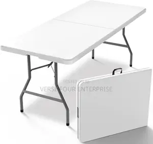 Foldable Table: 8 Seater
