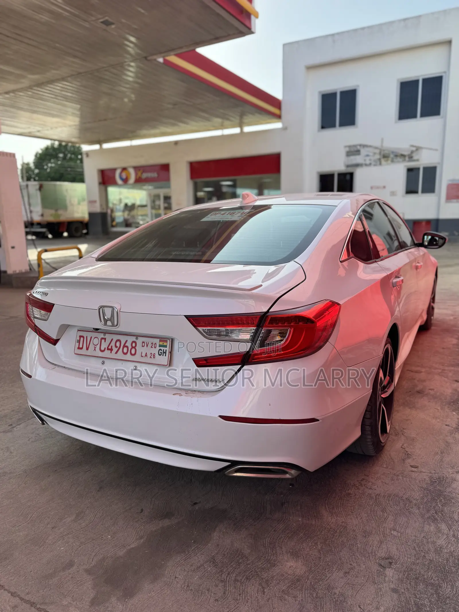 Honda Accord Sport (1.5L 4cyl Turbo CVT) 2019 White