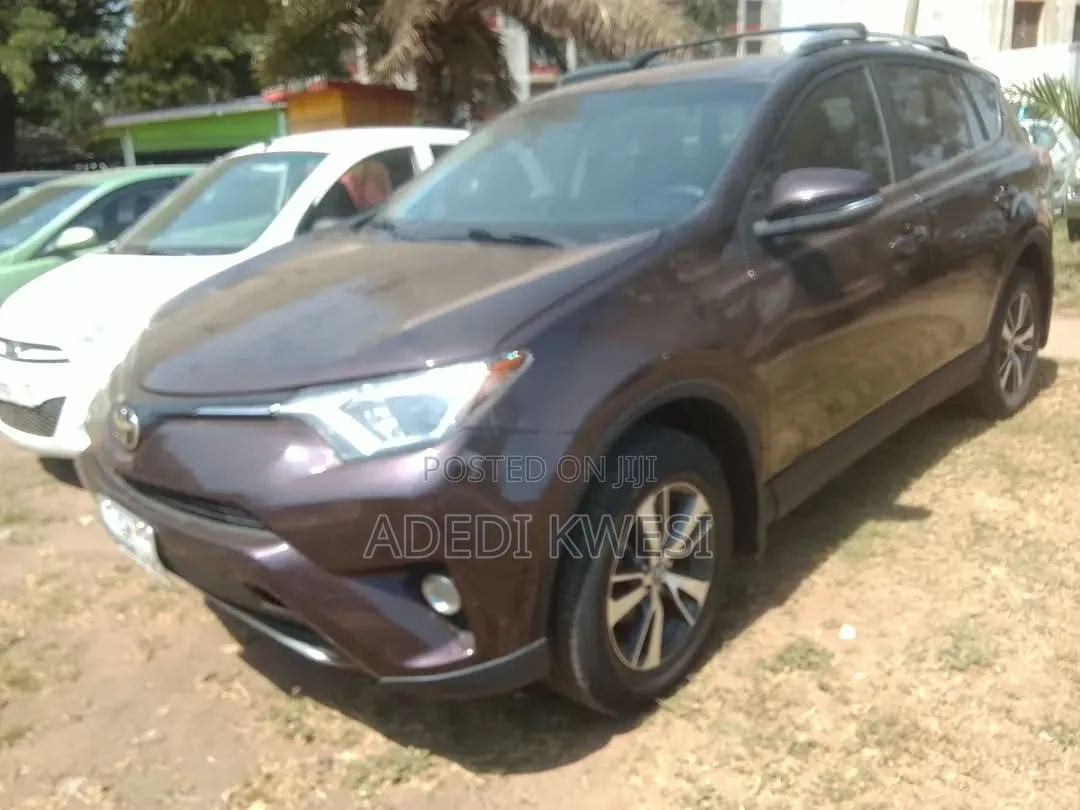 Toyota RAV4 2015 Red