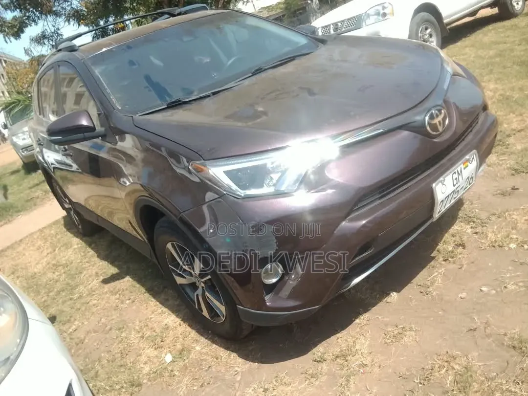 Toyota RAV4 2015 Red