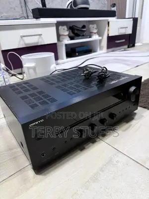 ONKYO Amplifier