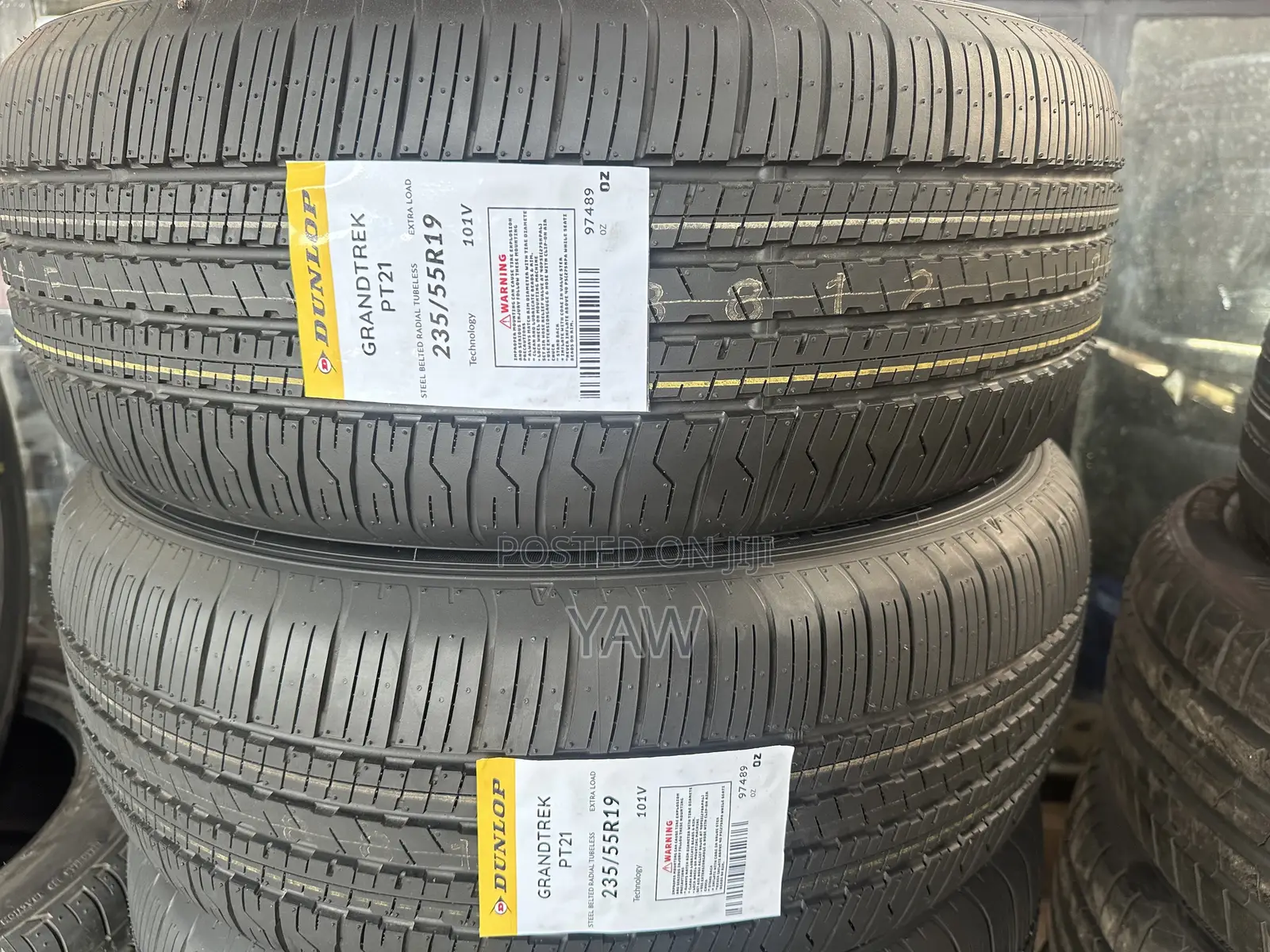 Dunlop Tyres: 235/55r19