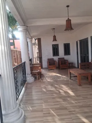2bdrm Apartment in School Junction, Ability for rent