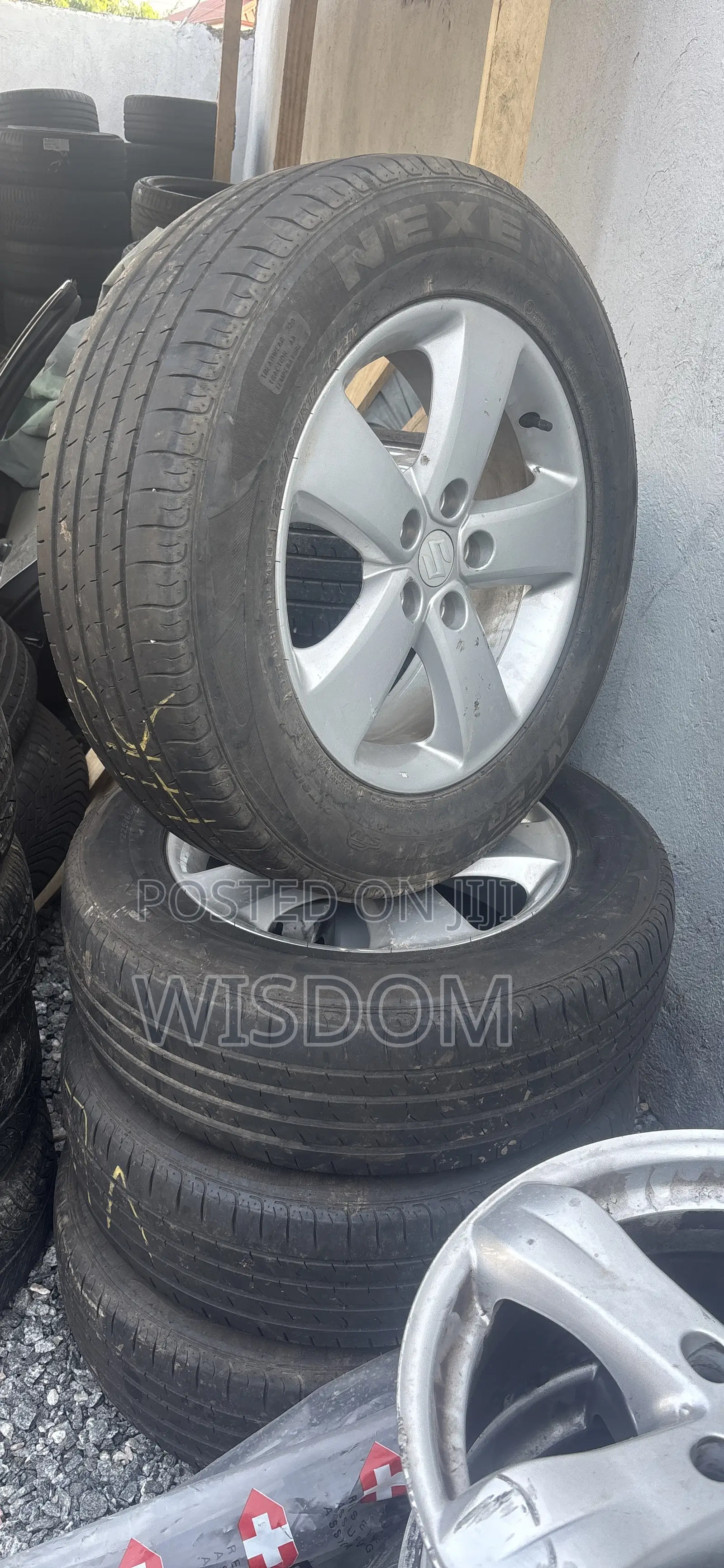 Suzuki Rain Complete Tire 225/65r17