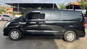 Hyundai Starex 2017 Black