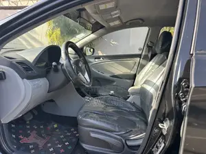 Hyundai Accent GLS 2013 Black