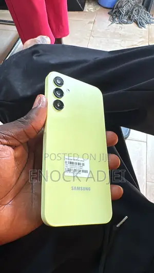 New Samsung Galaxy A15 128 GB Yellow