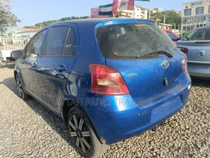 Toyota Yaris 2009 Blue