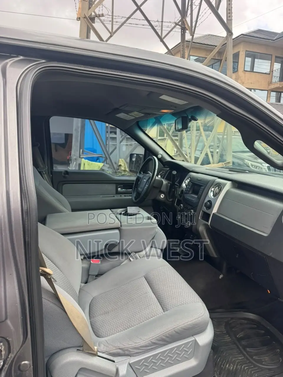 Ford F-150 STX 4dr SuperCab 4WD 6.5 ft. SB (3.7L 6cyl 6A) 2014 Black