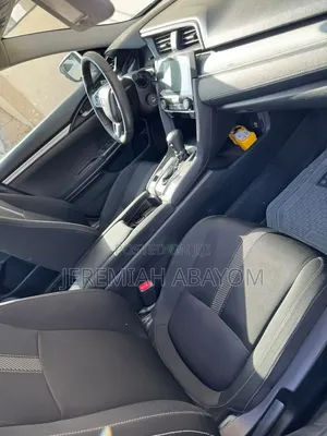 Honda Civic 2018 White