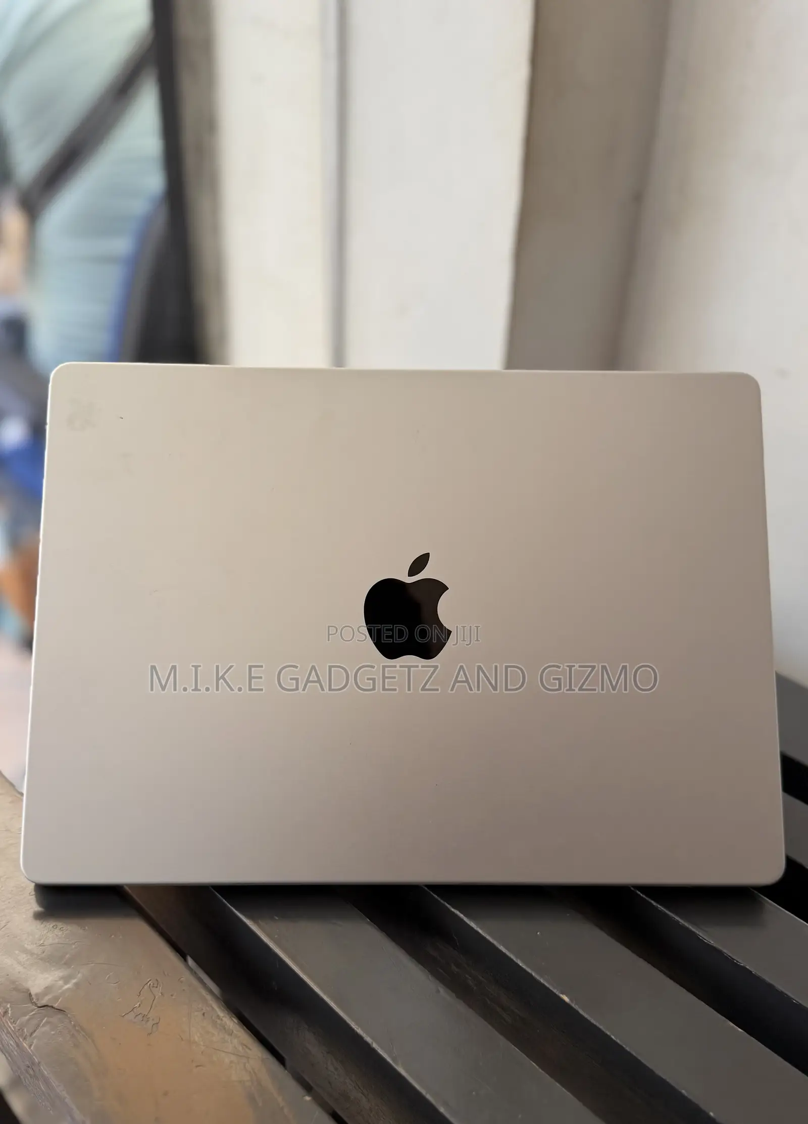 Laptop Apple MacBook Pro 2025 M5 16GB Apple M5 SSD 1T