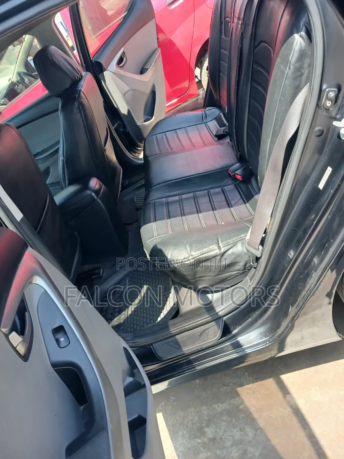 Hyundai Elantra GLS Sedan FWD (1.8L 4cyl 6A) 2013 Black