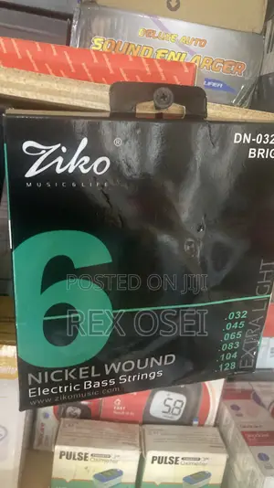 6 Bass Guitar Strings