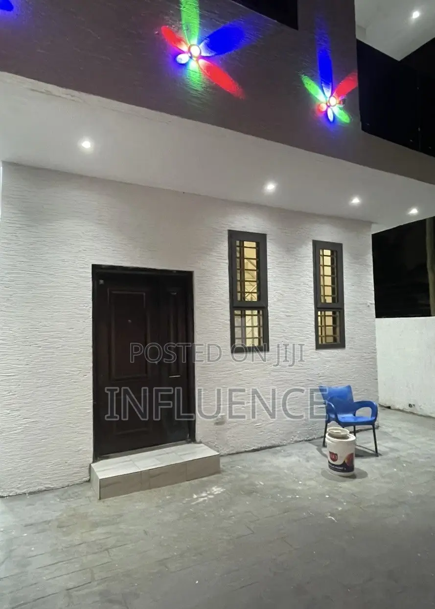3bdrm House in Botwe, East Legon for sale