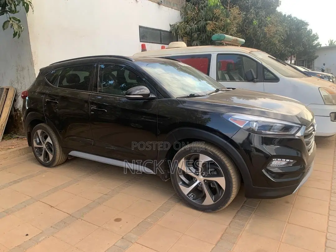 Hyundai Tucson Limited AWD 2018 Black