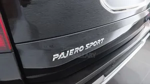 New Mitsubishi Pajero Sport 2025 Black