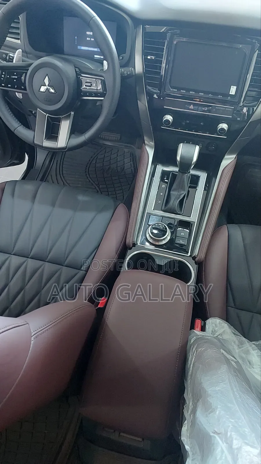 New Mitsubishi Pajero Sport 2025 Black