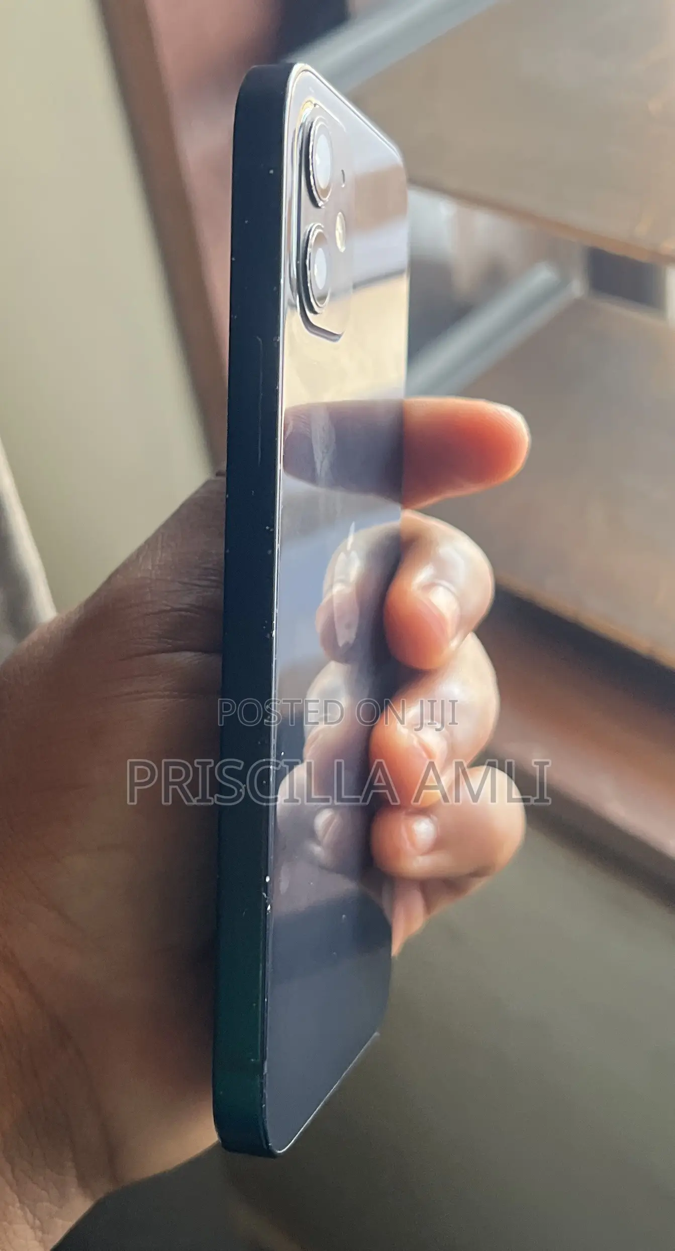 Apple iPhone 12 64 GB
