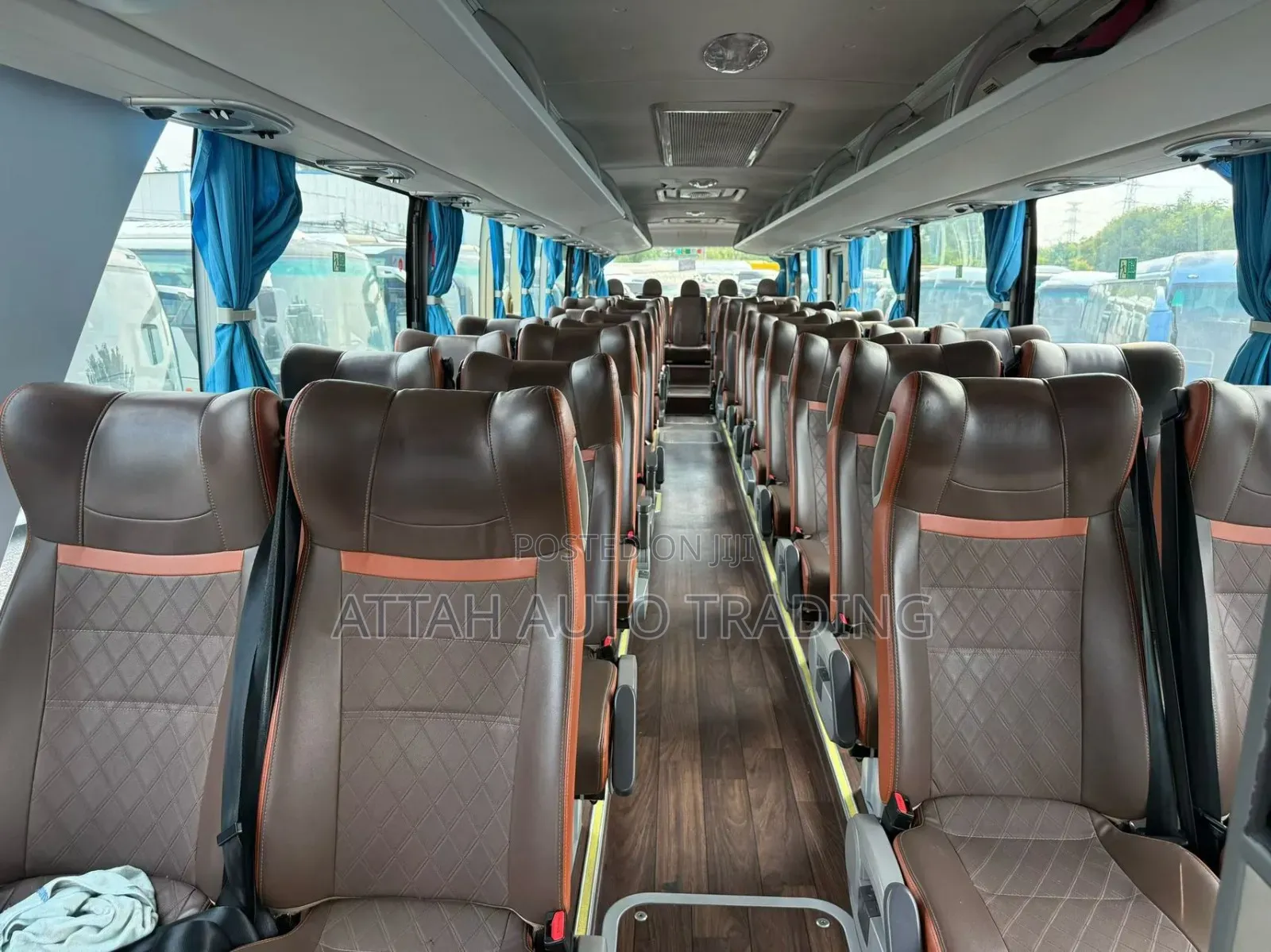 New Yutong Sightseeing Bus 2025 White