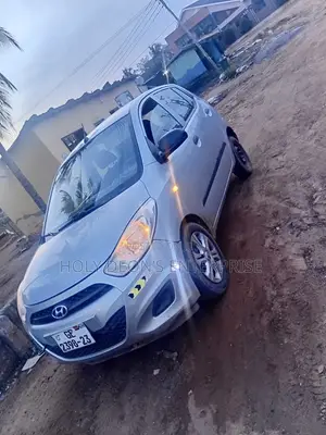 Hyundai I10 2013 Silver
