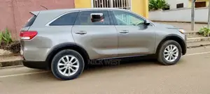 Kia Sorento 2.4L LX AWD 2018 Gray