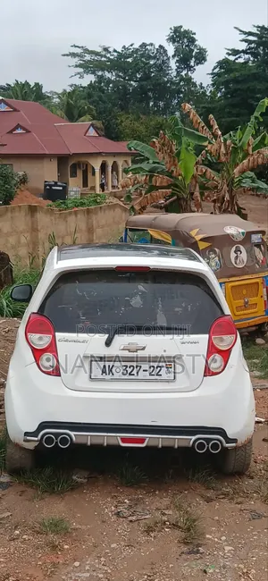 Chevrolet Spark 2014 White