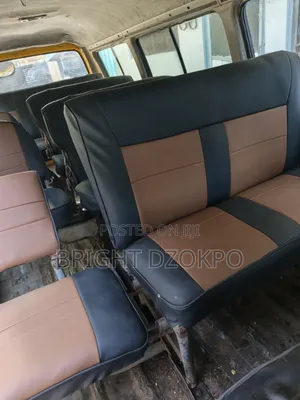 Hyundai H-100 2001 Yellow