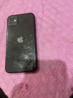Apple iPhone 11 64 GB Black