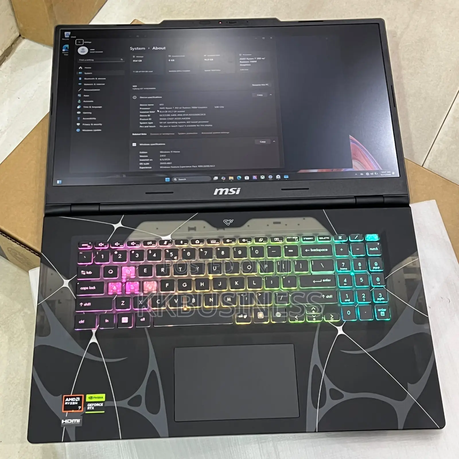 New Laptop MSI Cyborg 15 16GB AMD Ryzen 7 SSD 1T
