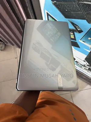 Laptop Acer Aspire E1-772G 8GB Intel Core i5 HDD 500GB
